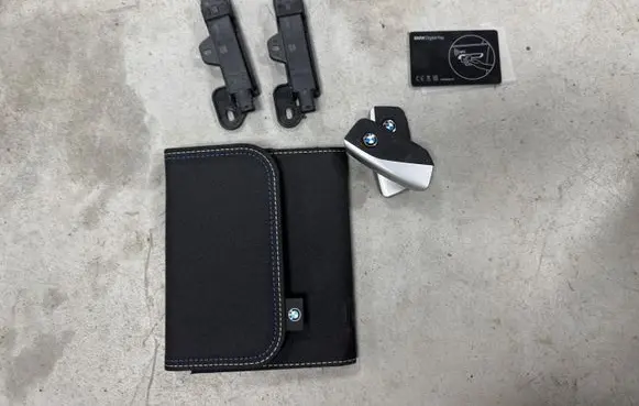 BMW 1 F70 Engine ECU kit and lock set 5A59808 5A1D0B2