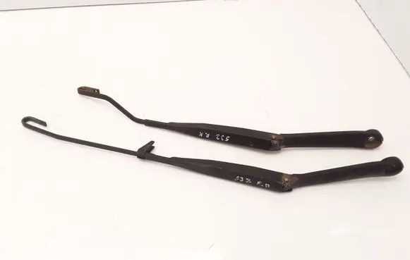Alfa Romeo 156 Front wiper blade arm