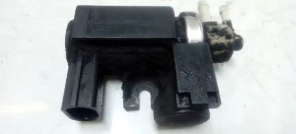Audi A4 S4 B7 8E 8H Turbo solenoid valve 8E0906627C