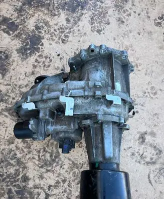 Mercedes-Benz X-class W470 Gearbox transfer box case M0027768 4JA1C