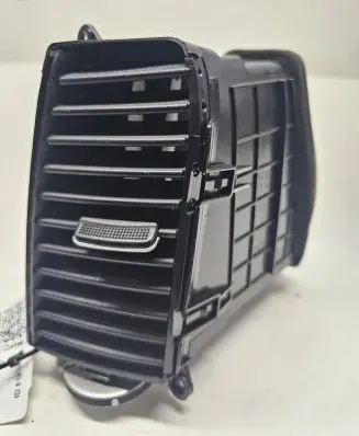 Hyundai Santa Fe Dash center air vent grill 974202B000