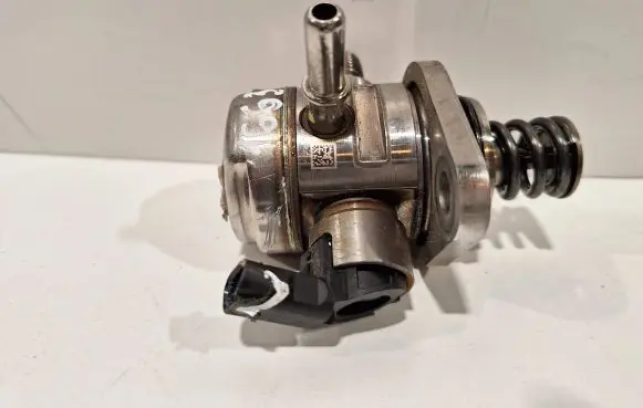Renault Austral Mechanical fuel pump 166307520R