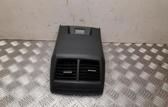 Dash center air vent grill