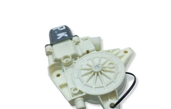 Mercedes-Benz B W246 W242 Front door window regulator motor A2469065100 0130822690