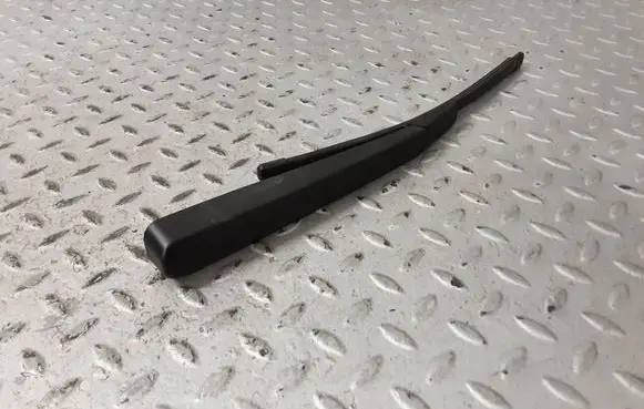 BMW X1 U11 Rear wiper blade arm 61629478888 9478888