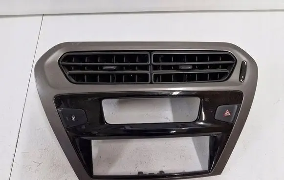 Peugeot 301 Dashboard air vent grill cover trim 9676343977