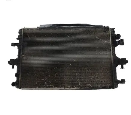 Volkswagen Transporter - Caravelle T5 Coolant radiator 7E0422848