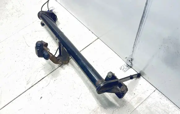 Mercedes-Benz E W211 Tow bar set TM878