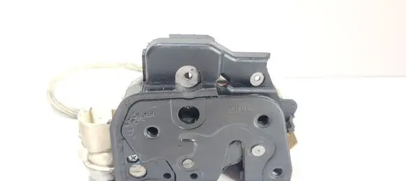 Audi A6 S6 C6 4F Front door lock 4F2837016