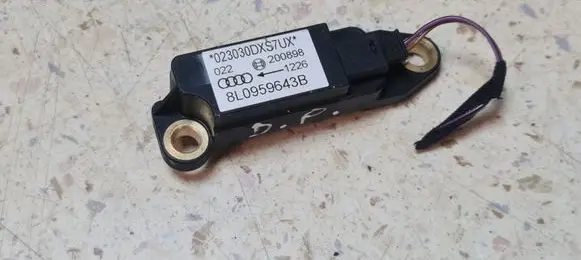 Audi A3 S3 8L Airbag deployment crash/impact sensor 8L0959643B