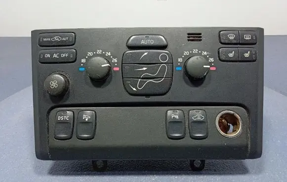 Volvo XC90 Climate control unit 30746025
