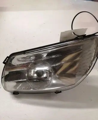 Peugeot 308 Front fog light 9680498880