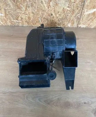 Volkswagen Transporter - Caravelle T4 Interior heater climate box assembly housing 703819996
