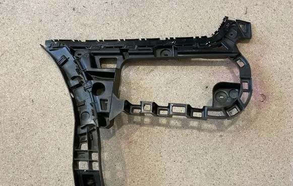 Volkswagen PASSAT CC Rear bumper mounting bracket 3C8807393E