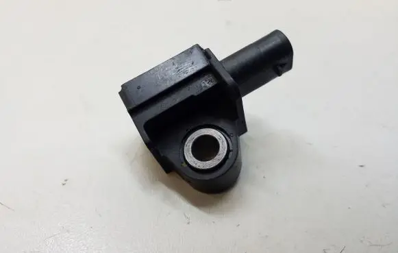 Chrysler Pacifica Airbag deployment crash/impact sensor 68245079AA