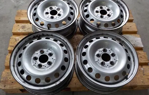 Mercedes-Benz Vito Viano W447 R16 steel rim 