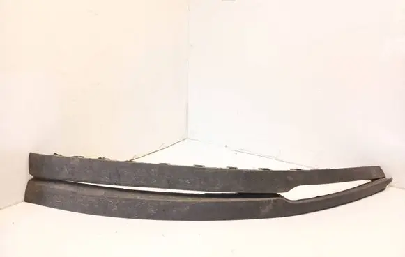 Opel Meriva B Front bumper lip 13267706 475498858
