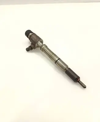 Volkswagen Caddy Fuel injector 03L130277B