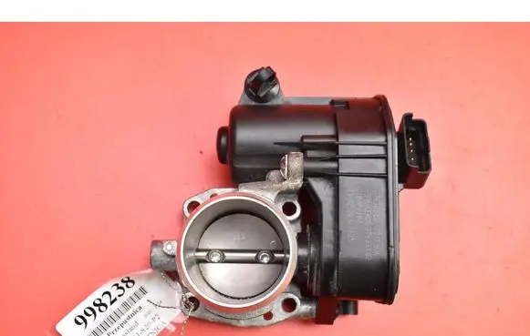 Opel Crossland X Throttle body valve 9842936880
