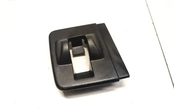 Audi Q7 4M Rear seat rail trim cover 4M0883689B