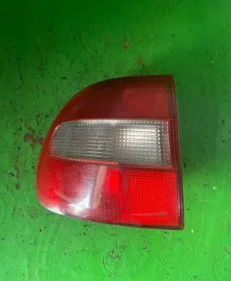 Volvo S40, V40 Rear/tail lights