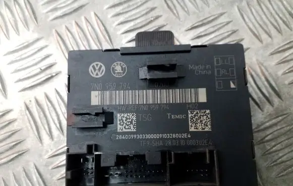 Volkswagen Sharan Door control unit/module 7N0959794