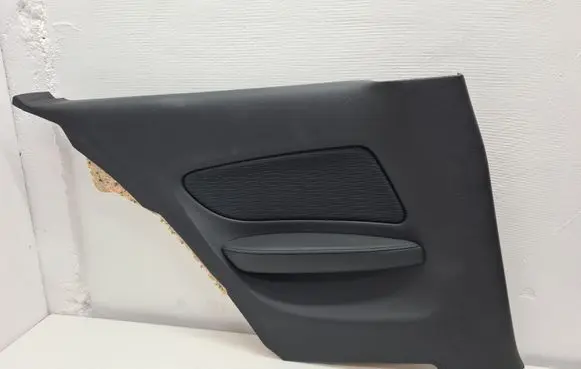 BMW 1 E81 E87 Front door card panel trim 697535506 51436962107