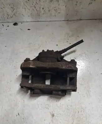 Peugeot 1007 Front brake caliper