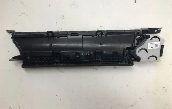 Tesla Model Y Dashboard side air vent grill/cover trim P1807438 P1807438-00-A P180743800A