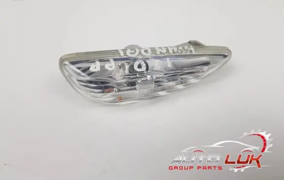 Hyundai i20 (PB PBT) Front fender indicator light