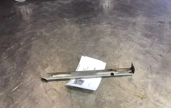 Volvo V70 Headlight/headlamp mounting bracket 30678340
