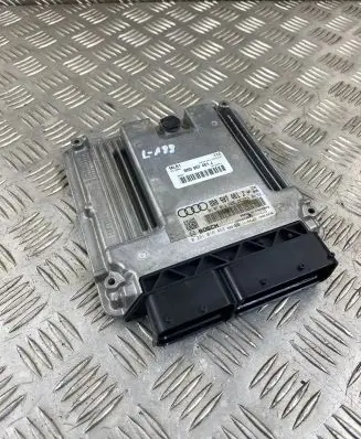 Audi A4 S4 B8 8K Engine control unit/module 8R0907401J