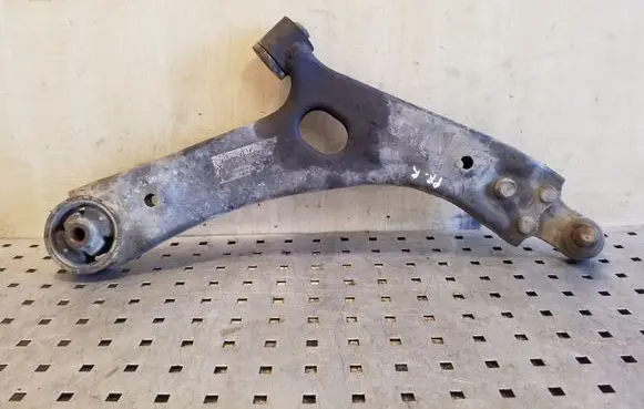 KIA Sportage Front lower control arm/wishbone
