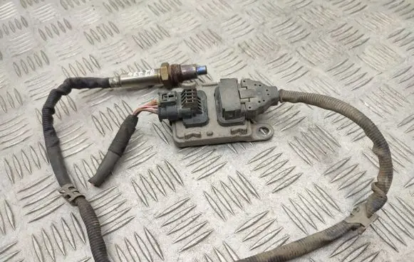 Mercedes-Benz E W213 Lambda probe sensor A0009053109