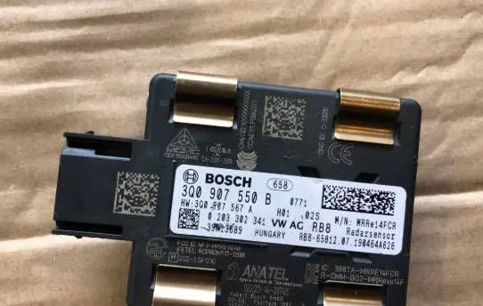 Volkswagen PASSAT B8 Distronic sensor radar 3Q0907550B 8203302341 3Q0907567A
