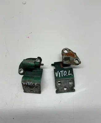 Mercedes-Benz Vito Viano W638 Front door hinge set 