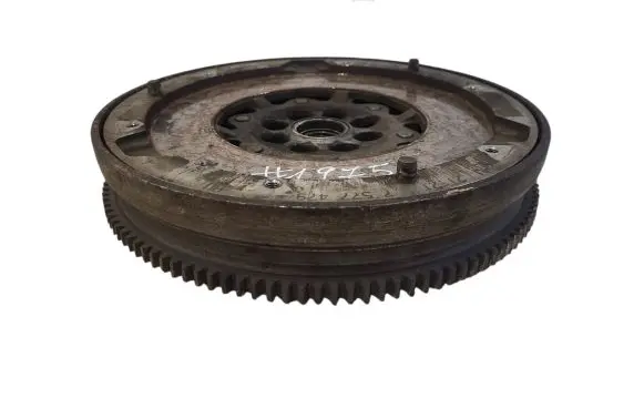 BMW 3 E90 E91 Flywheel 77577479