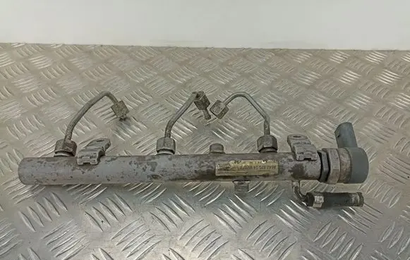 Mercedes-Benz Sprinter W906 Fuel main line pipe A6420702495