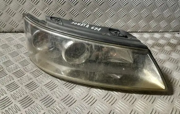 Hyundai Sonata Headlight/headlamp