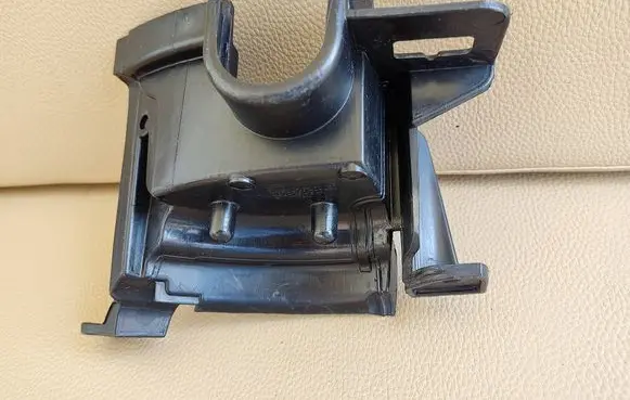 Other engine bay part