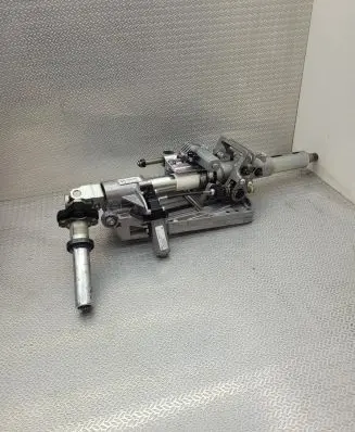 Mercedes-Benz E A207 Steering wheel axle A2044604616