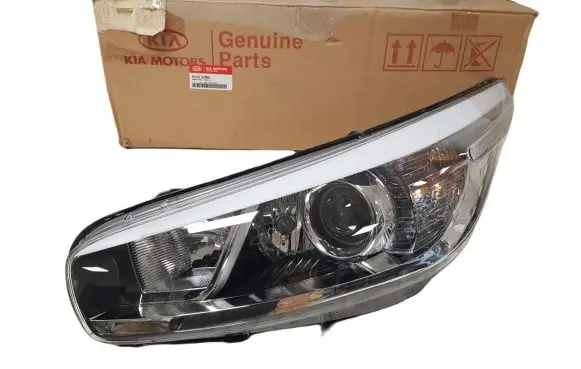KIA Ceed Headlight/headlamp 92101A2000