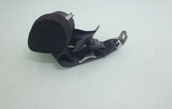 Volkswagen Scirocco Rear seatbelt 1K8857806