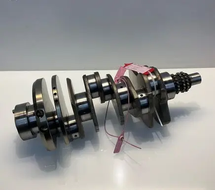 Mercedes-Benz E W211 Crankshaft A6420302601 6420302601 A6420500803