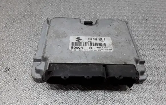 Volkswagen PASSAT B5 Engine control unit/module 038906018P 0281001720
