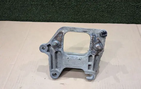 Renault Trafic III (X82) Other engine bay part 112728161R