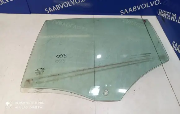 Volvo S60 Rear door window glass 31385417