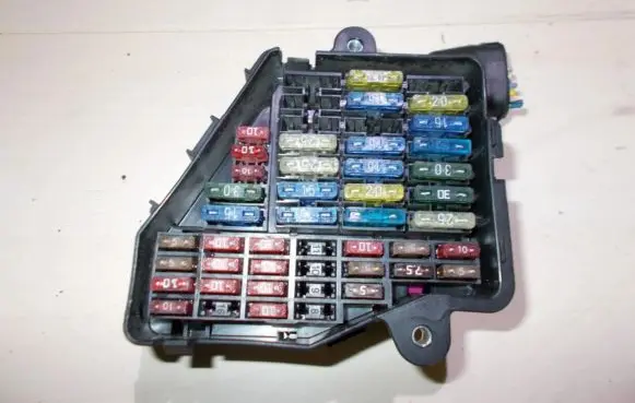 Audi A4 S4 B5 8D Fuse box set