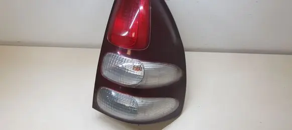 Toyota Land Cruiser (J120) Rear/tail lights