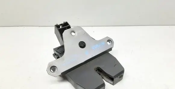 Volvo V40 Tailgate/trunk/boot lock/catch/latch 31335870